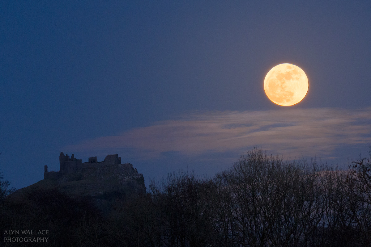 Castle-Rise-Moon-Carreg-Cennen.jpg