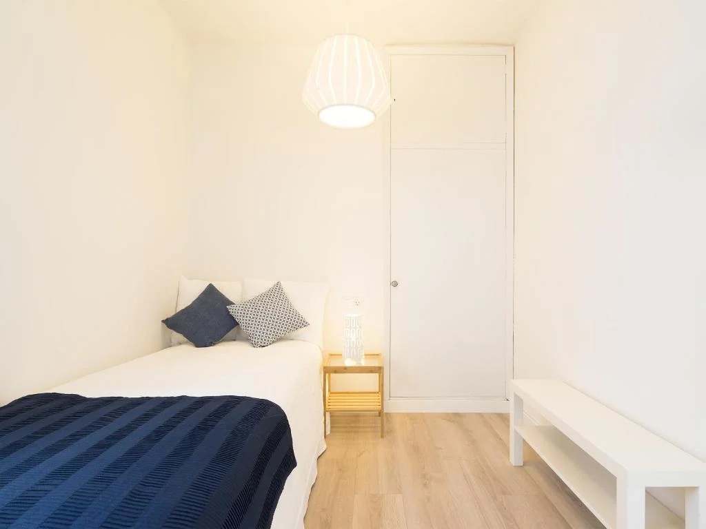 Single-Room.jpg