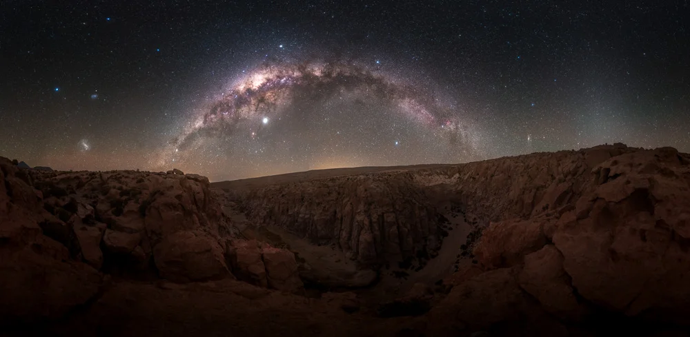 Sony A7sii astro-modified + Sony 24mm f/1.4 GM f/2 | 20 secs | ISO6400 multi-row panorama