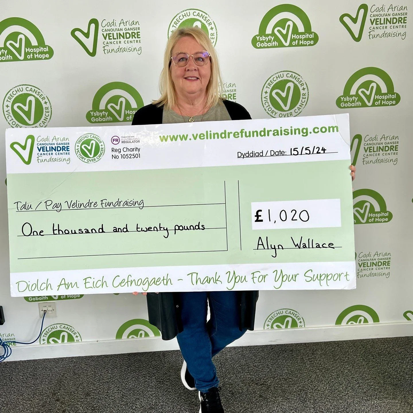 Today I took the collect to Velindre Cancer Centre for the T-cell Lymphoma Unit. As a family we would just like to send a big massive thank-you to everyone who has made a donation, your kindness is greatly appreciated. 🌠💖🌻. #milkywaychasers #newmi