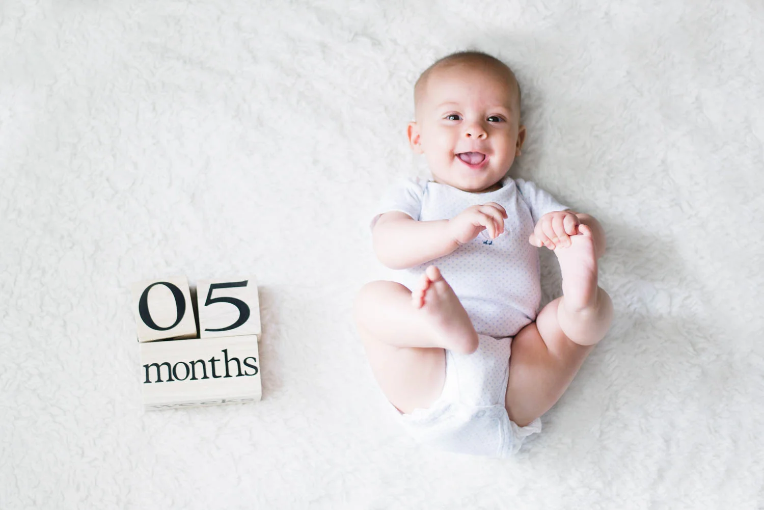 los-angeles-newborn-photographer-baby-photos-4.jpg
