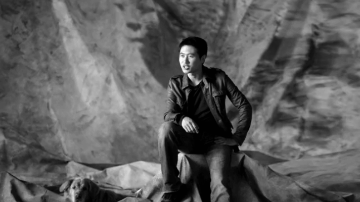  assistant director/editor 