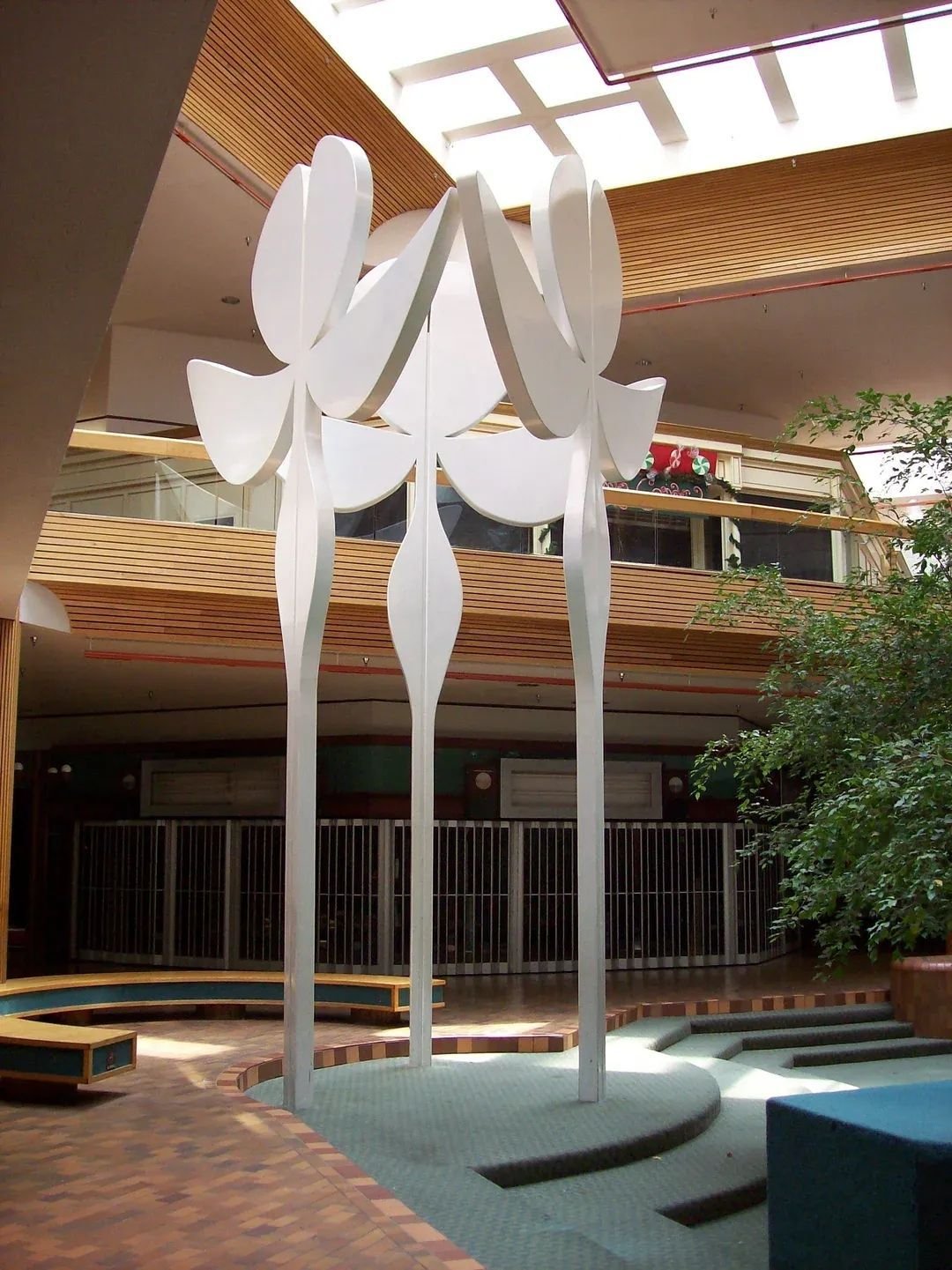 Trio, Bannister Mall, Kansas City MO, 1980