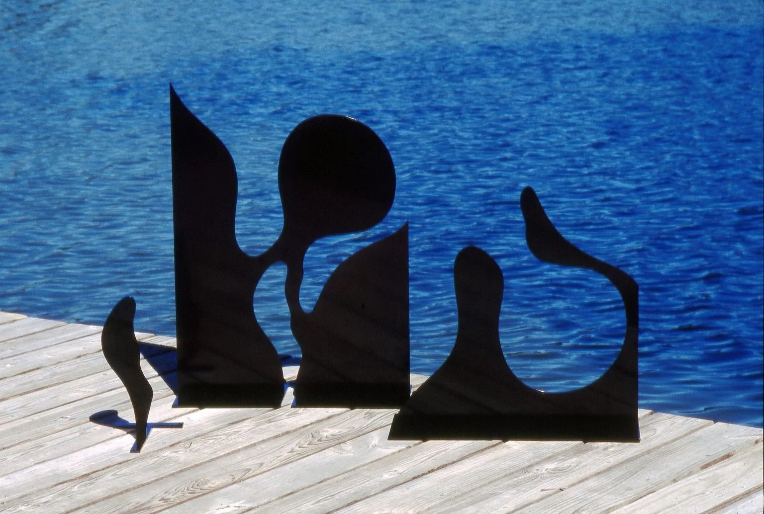 Baby Universe II, 1989, aluminum, 22 x 30in