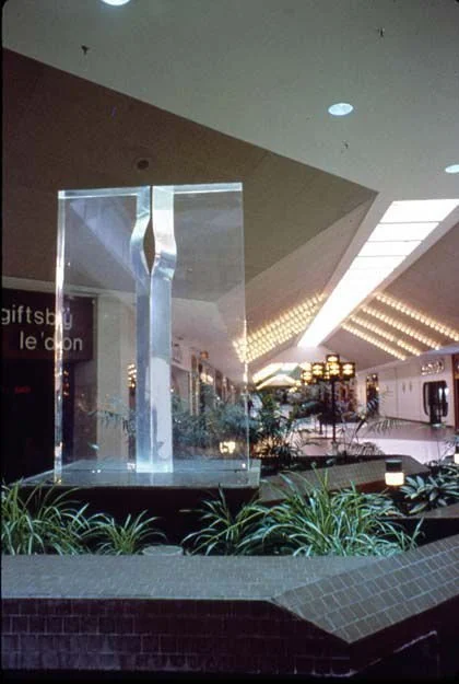 Hickory Point Mall, Forsyth IL, 1978