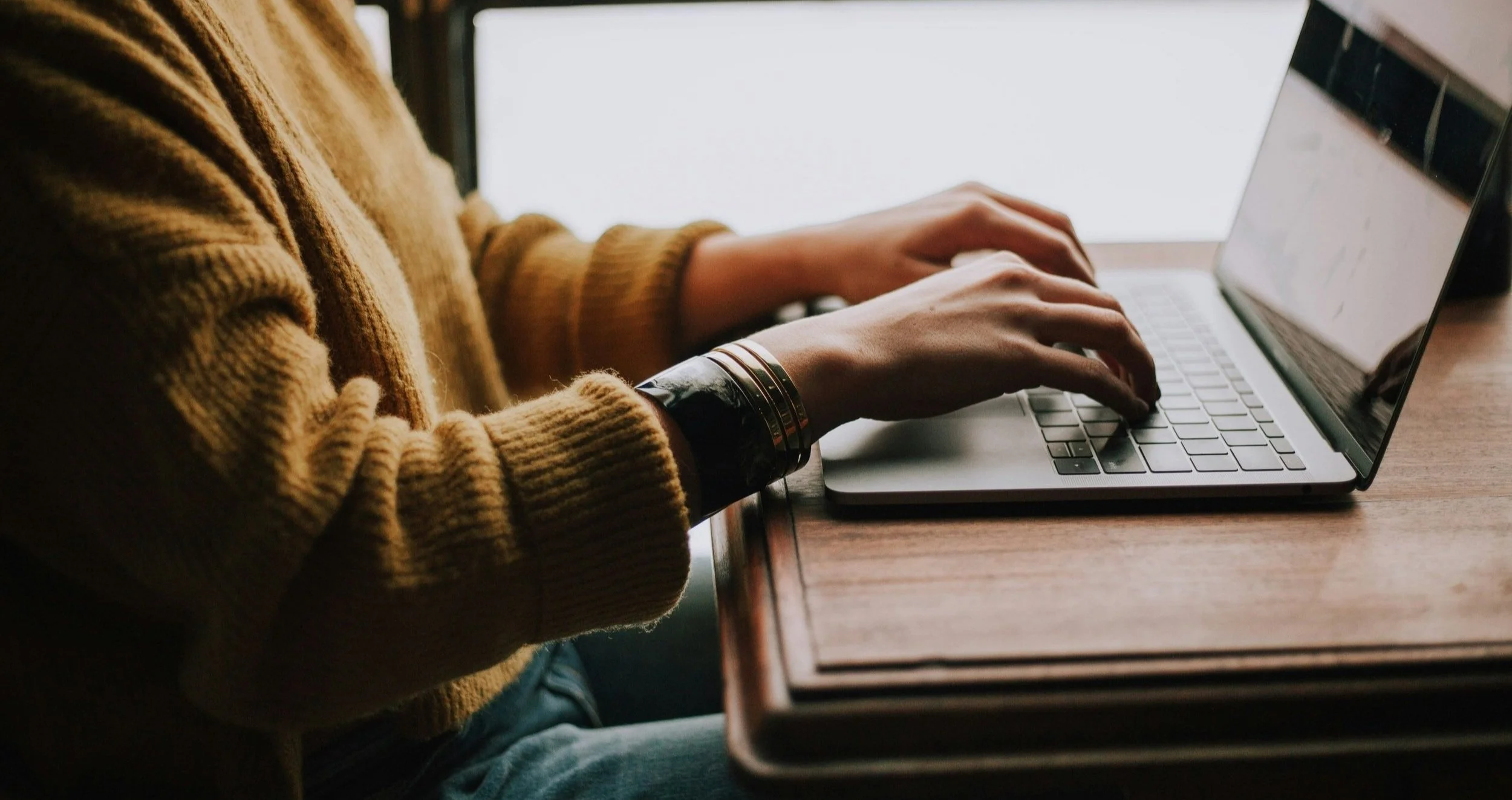 christin-hume-mfB1B1s4sMc-unsplash.jpg