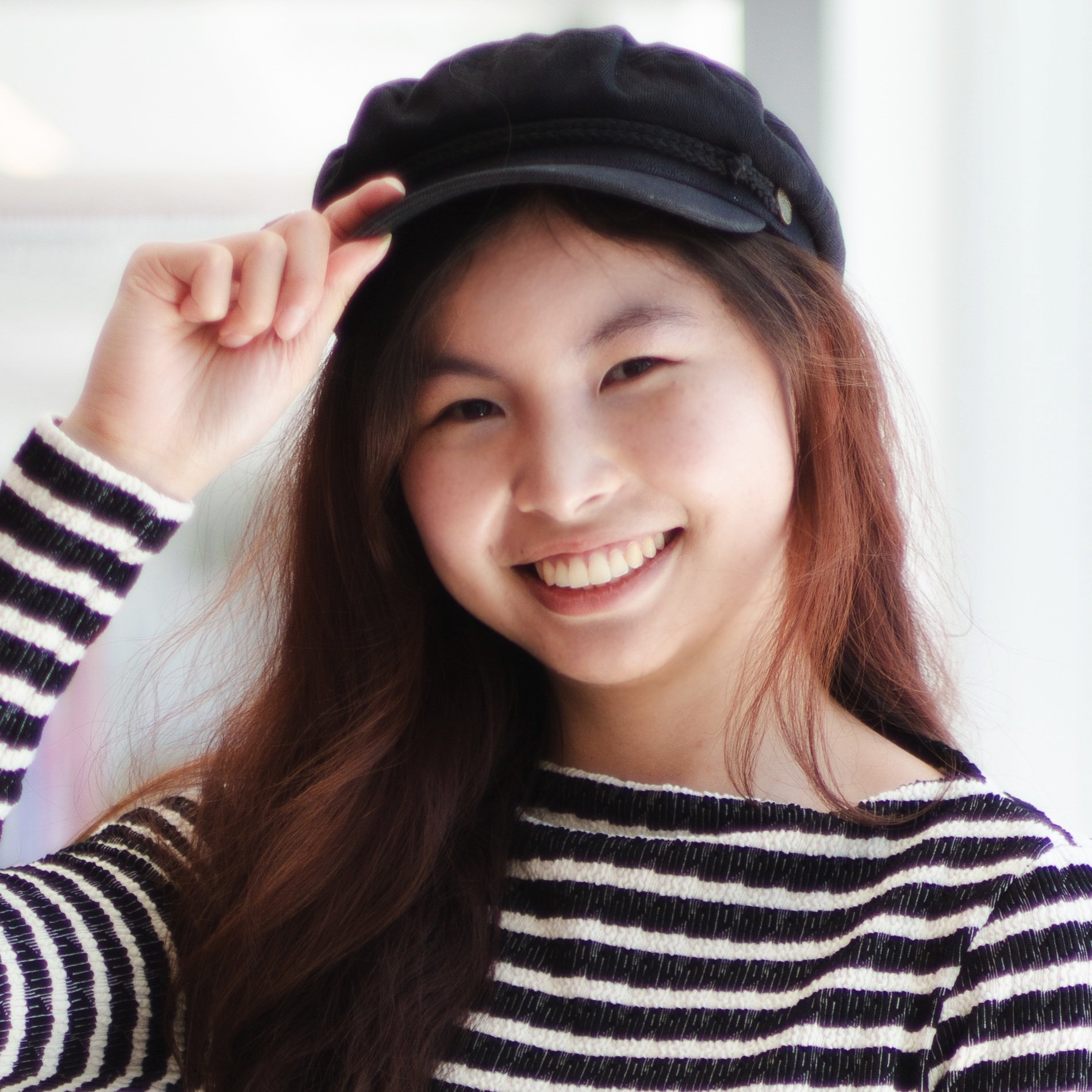 Sunny Yimeng Dong Conseillère en communication multimédia, Réseau BRILLEnfant | LinkedIn