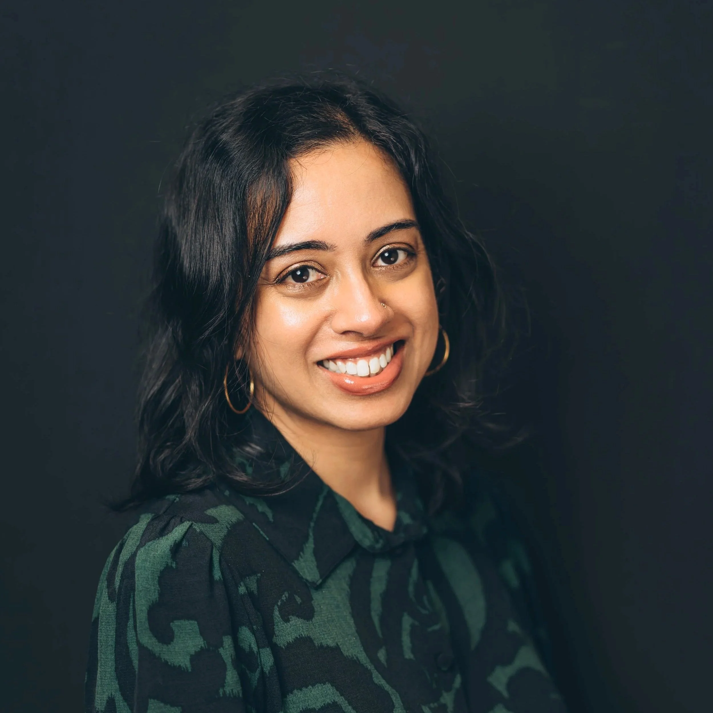   Ananya Banerjee  Coresponsable du Programme de l’équité en santé du Réseau BRILLEnfant | Professeure agrégée et ancienne responsable de l’équité, de la diversité, de l’inclusion et de la lutte contre le racisme, École de santé des populations et de