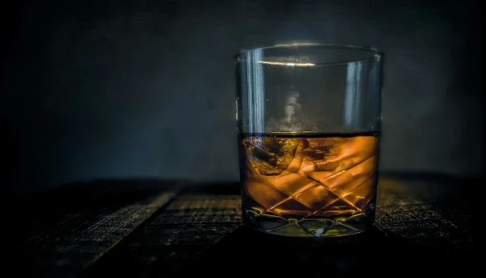 whiskey-315178_1280.jpg