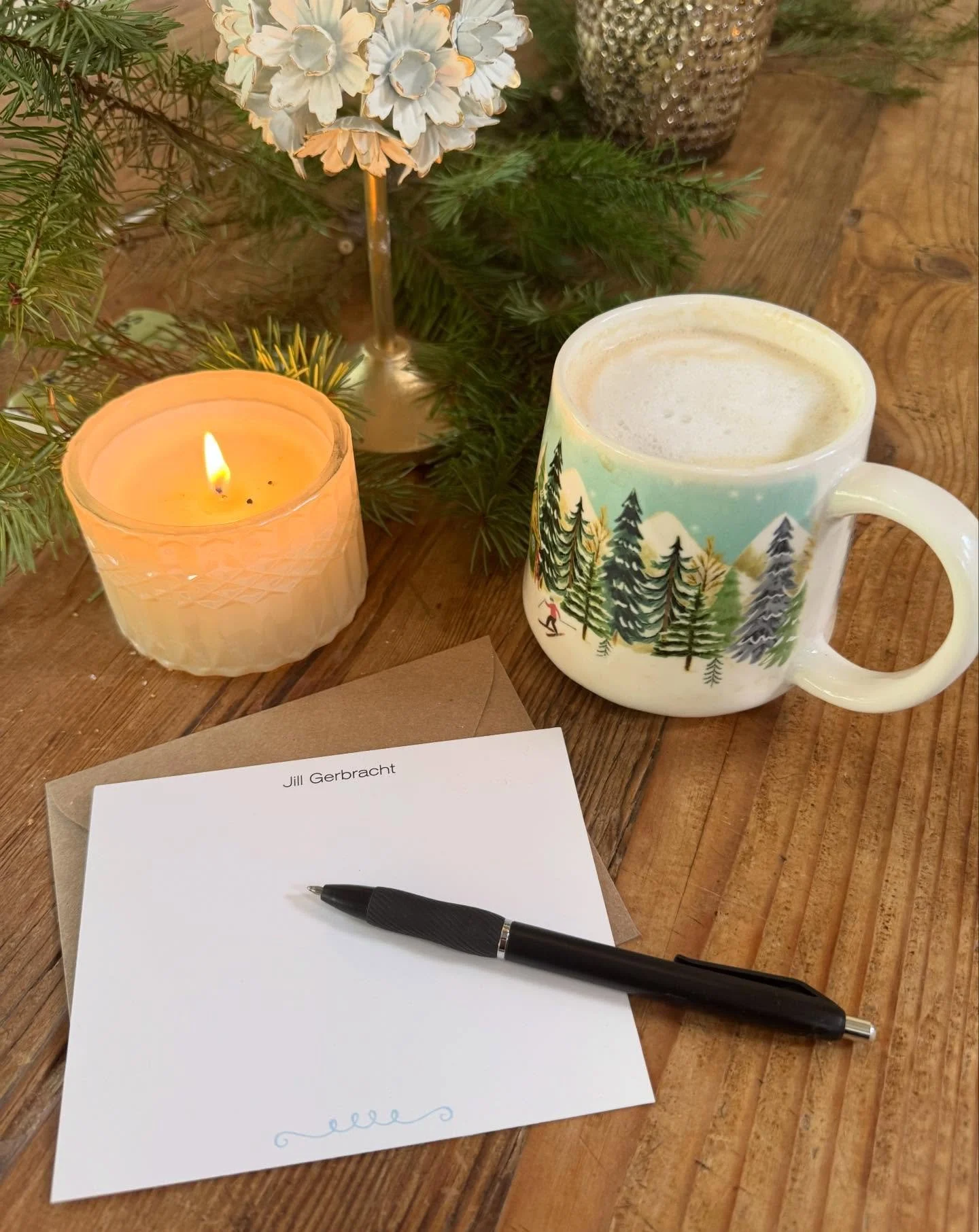 Setting the mood ✨☕️💌
A warm cup of coffee, a lit candle, and a fresh stack of personalized stationery&hellip; sometimes all it takes is a simple ritual to slow down, breathe, and write a note that truly connects.
Little moments. Big impact.
Who are