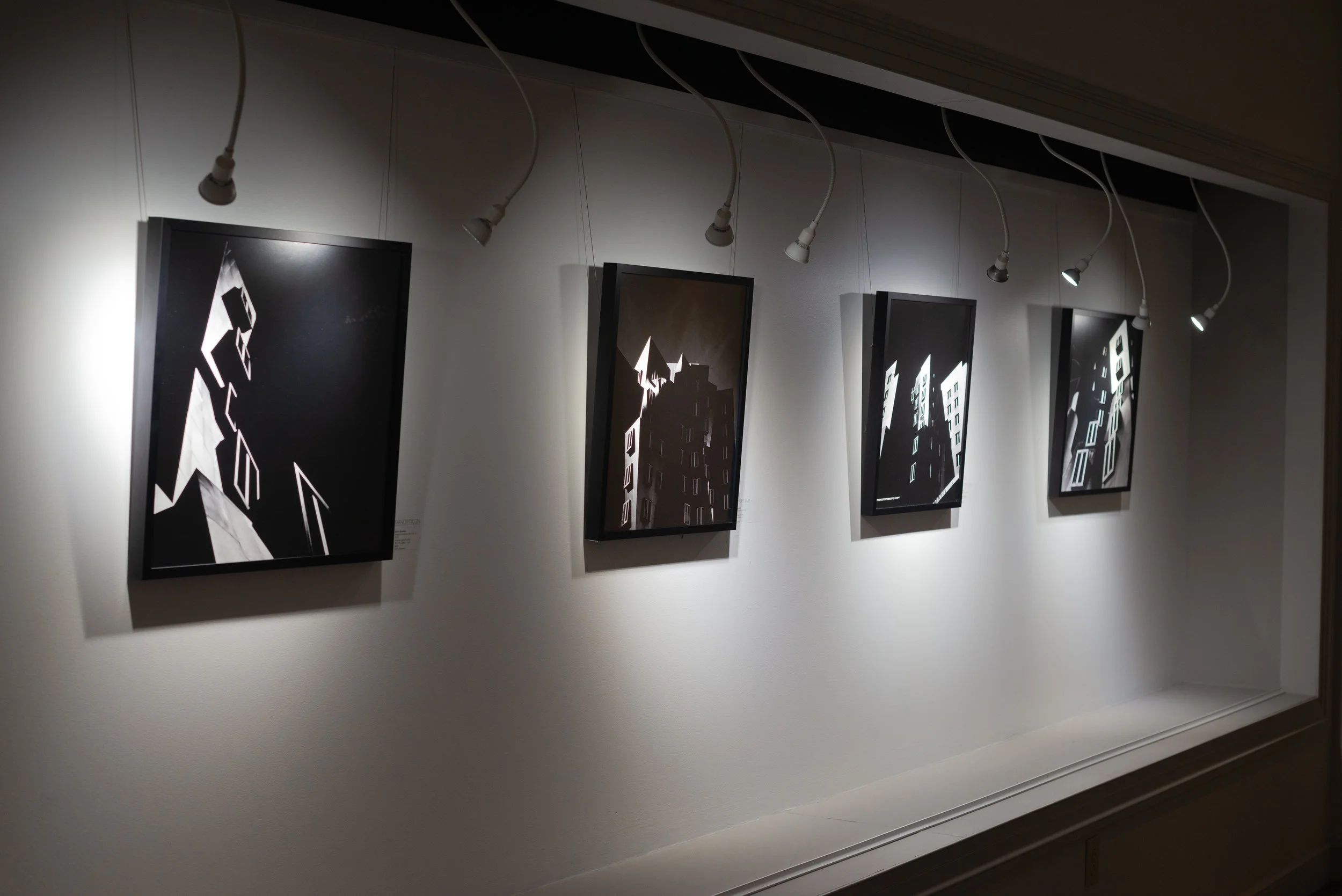 Seriñana exhibition photo