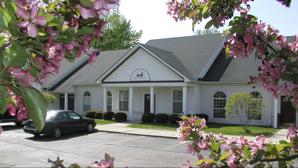 Oakland Family Services’ former office in Farmington is pictured in 2003. 
