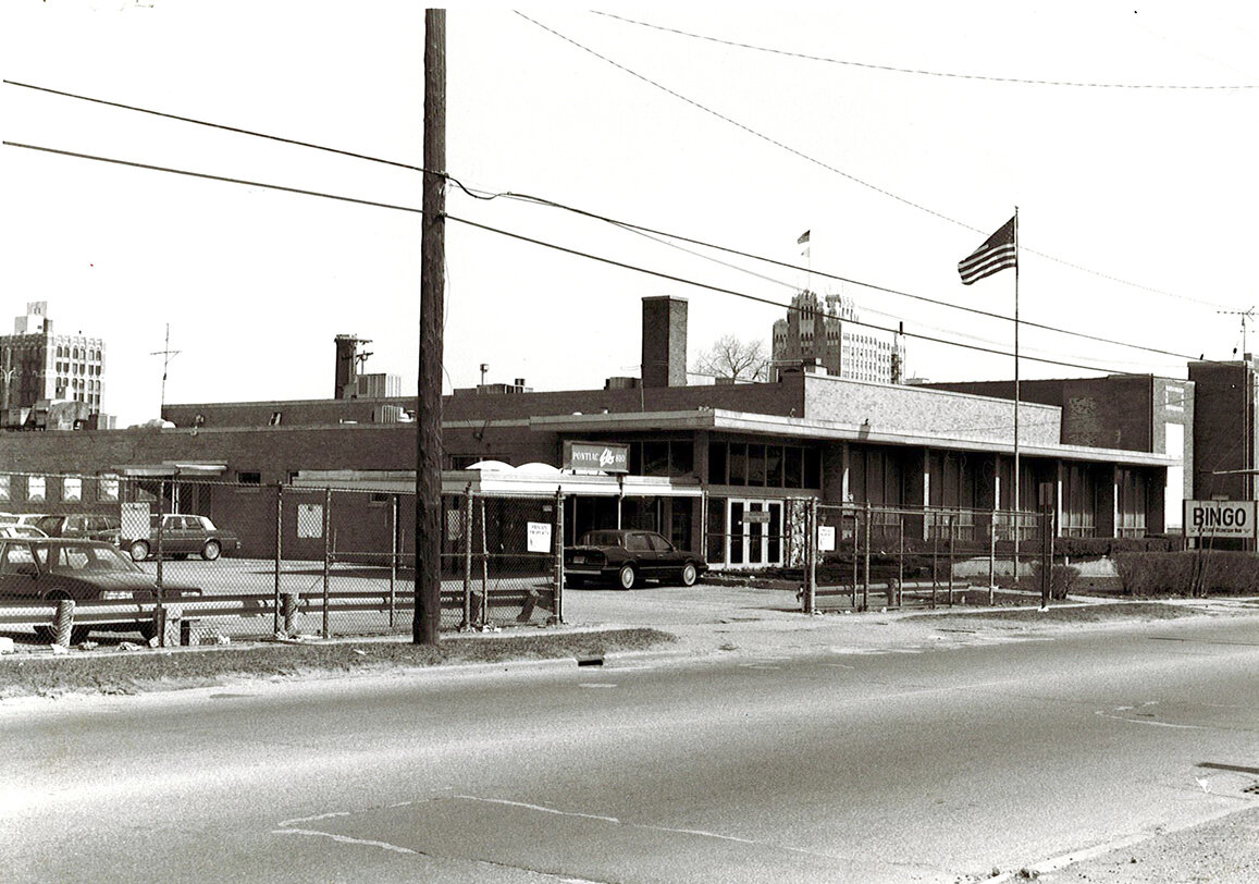  This photo of the Elks Lodge is estimated to have been taken during the 1970s or early ’80s. By this time, the “Addams Family house” had been replaced with the structure in the foreground. 