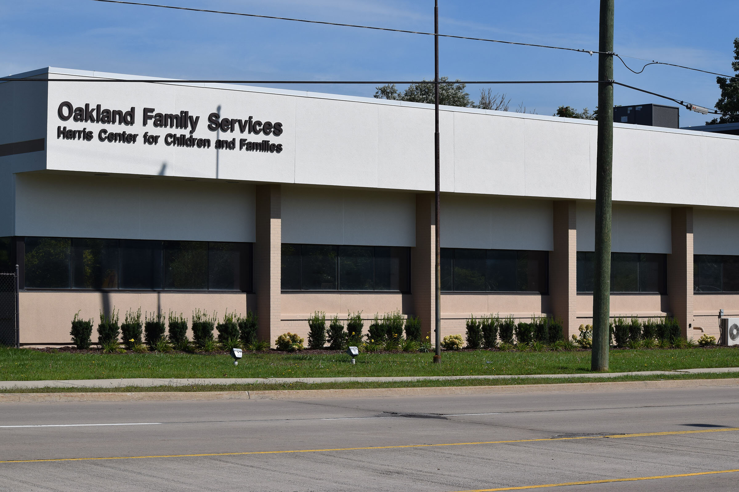  Oakland Family Services’ building in Pontiac was named the “Harris Center for Children and Families” from 2000-2016. 