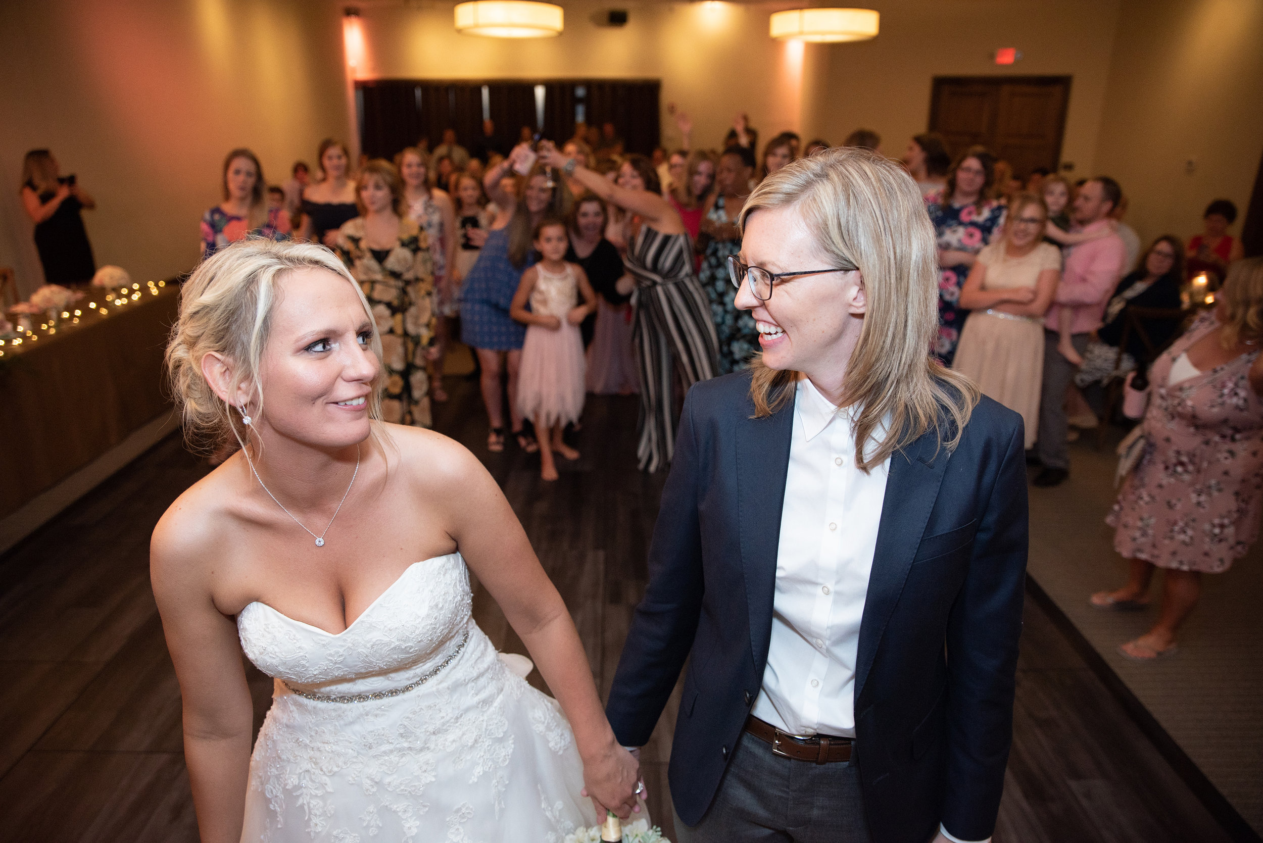 Columbus Ohio Gahanna wedding La Navona