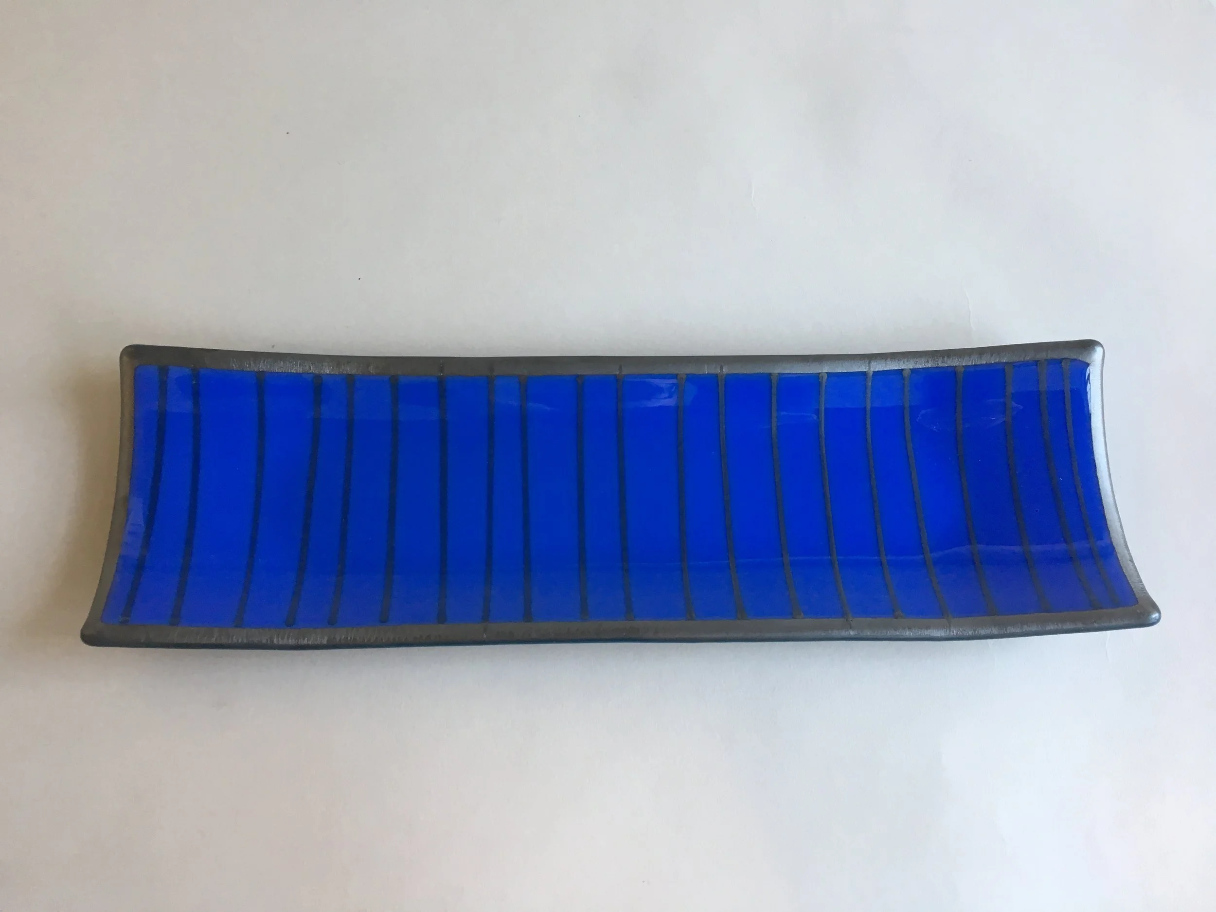 Ocular Violet Sushi plate