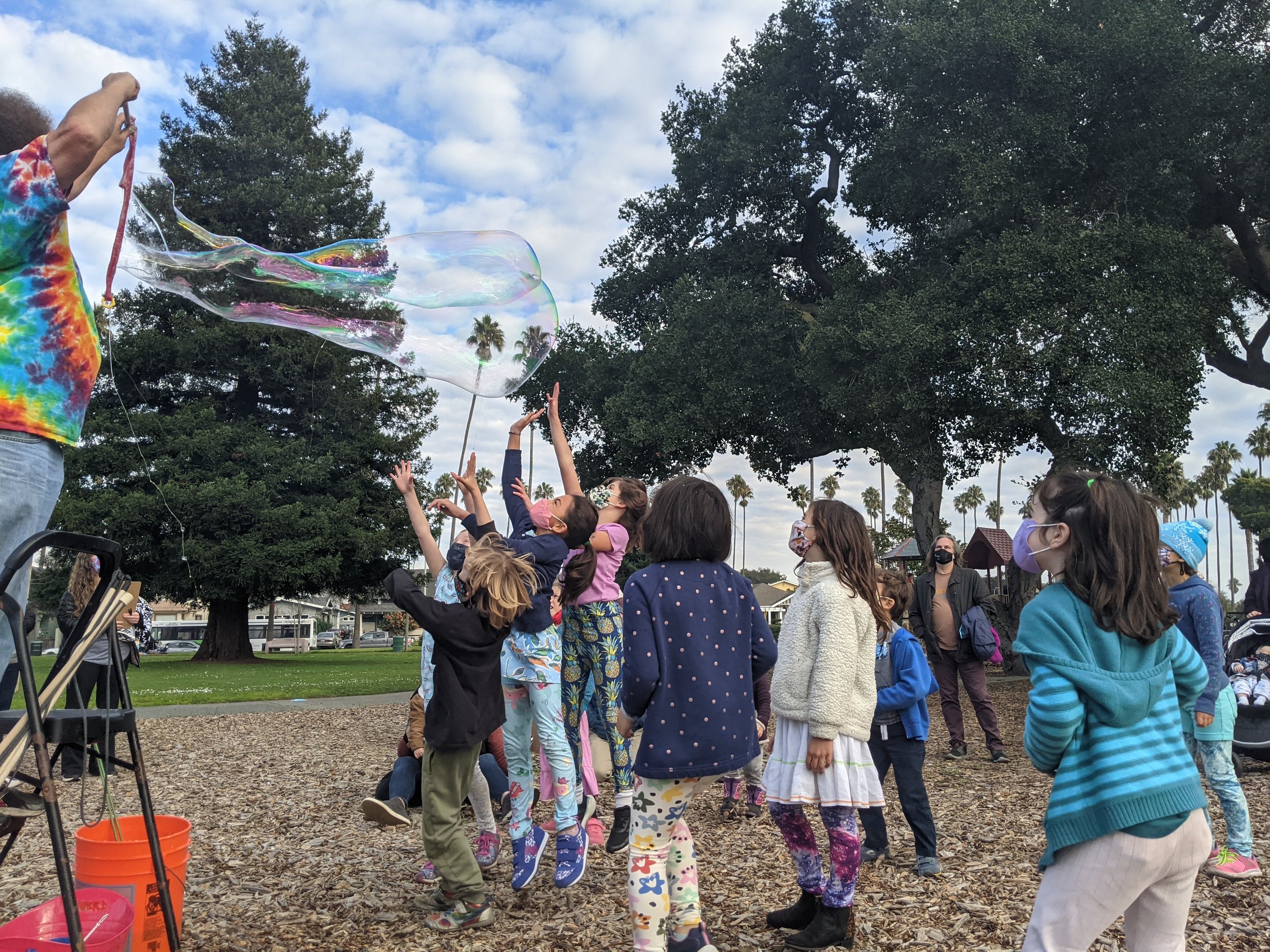  Alameda Hebrew School of The Arts   Where Being Jewish is Fun    Sign up!  