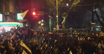 giphy (10).GIF
