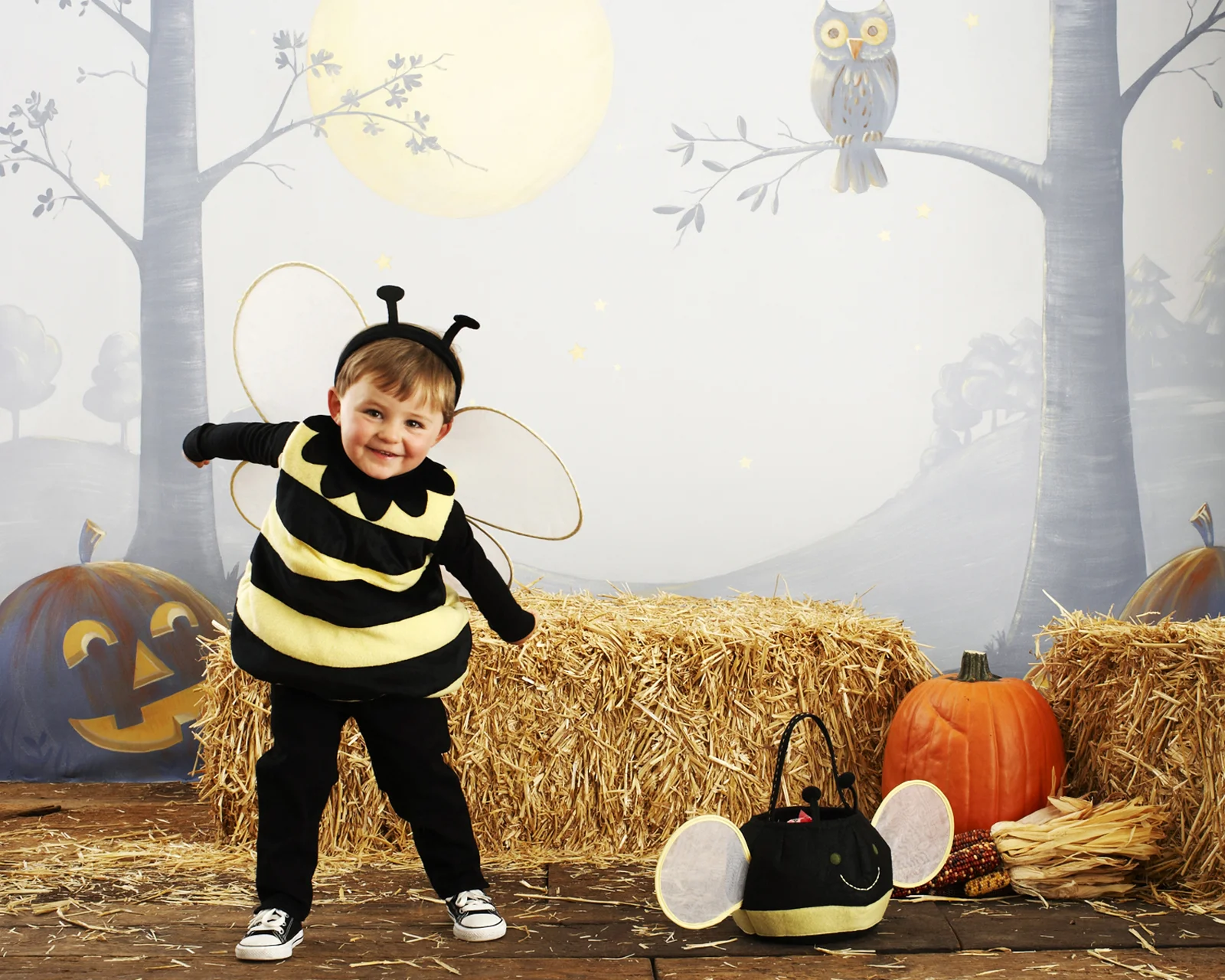 Bee_toddler_boy_766.jpg
