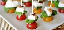 Caprese Bites.jpg