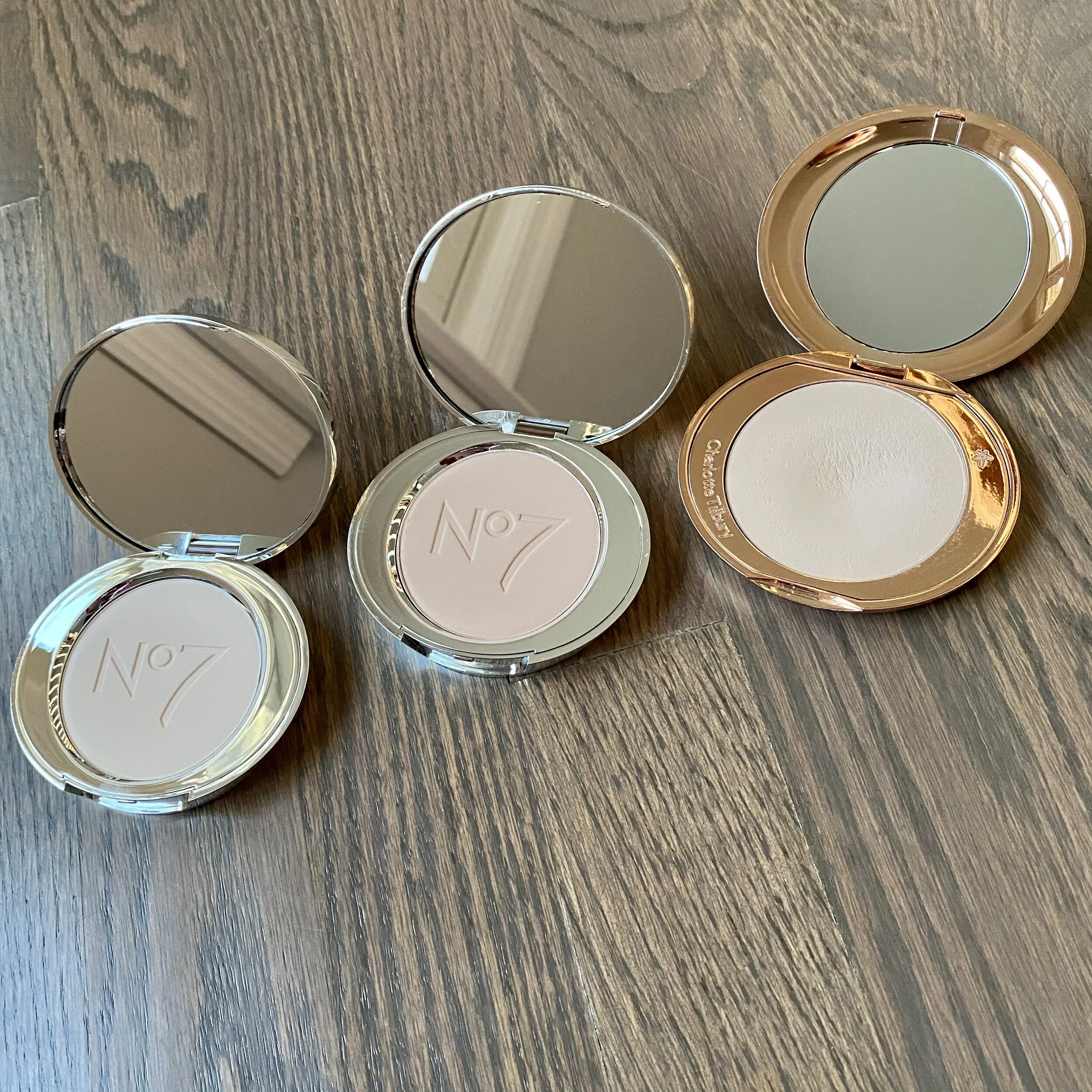 Charlotte Tilbury Airbrush Flawless Finish Powder Dupe