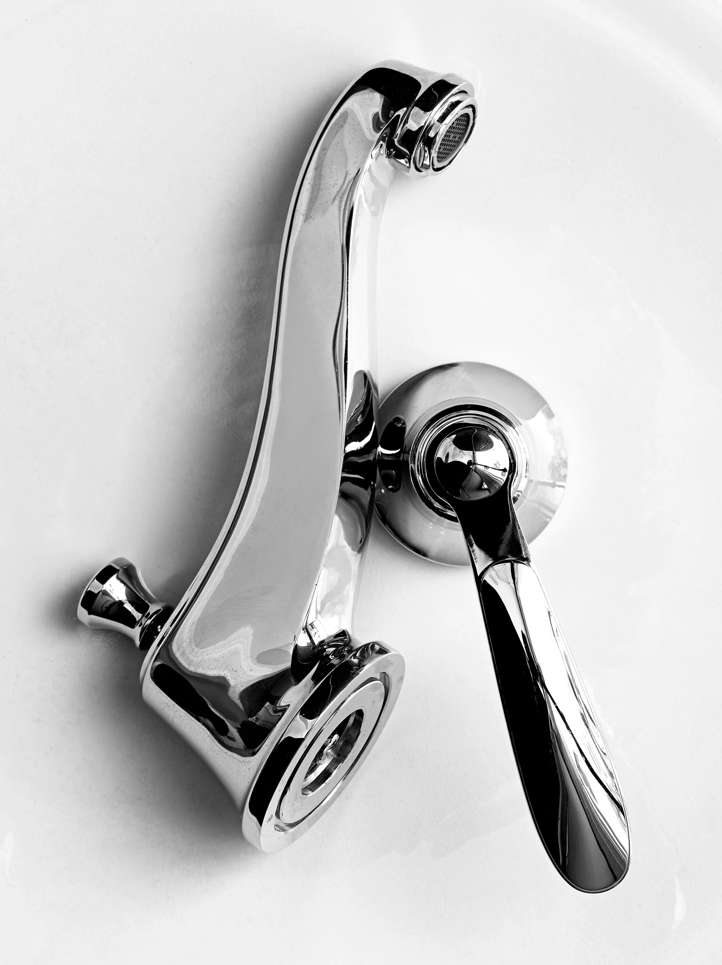 Tuxedo Sink Faucet Handles