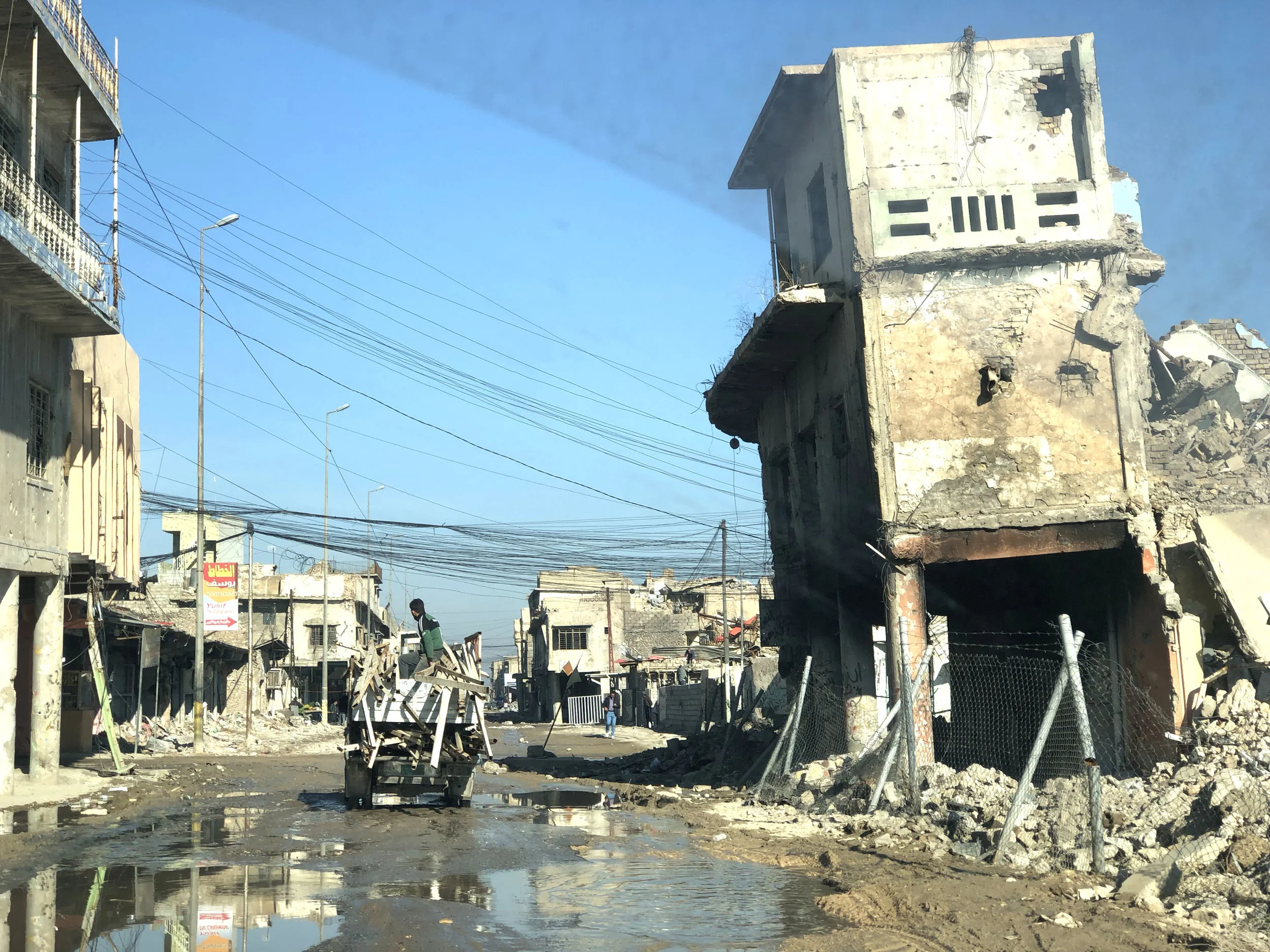 A destroyed block in western Mosul. November, 2018. (Rebecca Gibian)