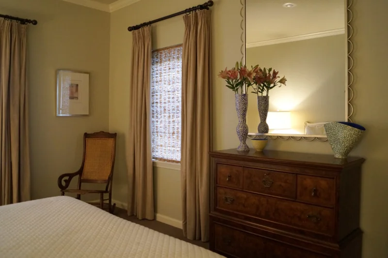 phillips_johnston_interior_design_heights_guest_room_8.JPG