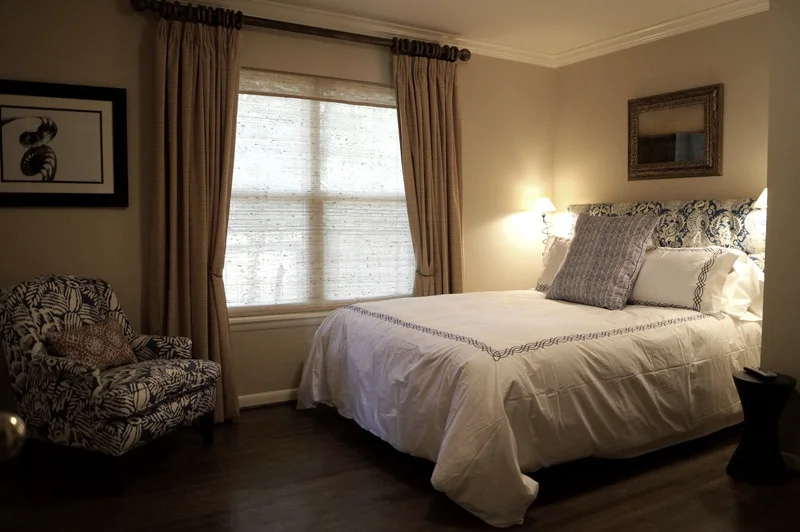 phillips_johnston_interior_design_heights_guest_room_1.JPG