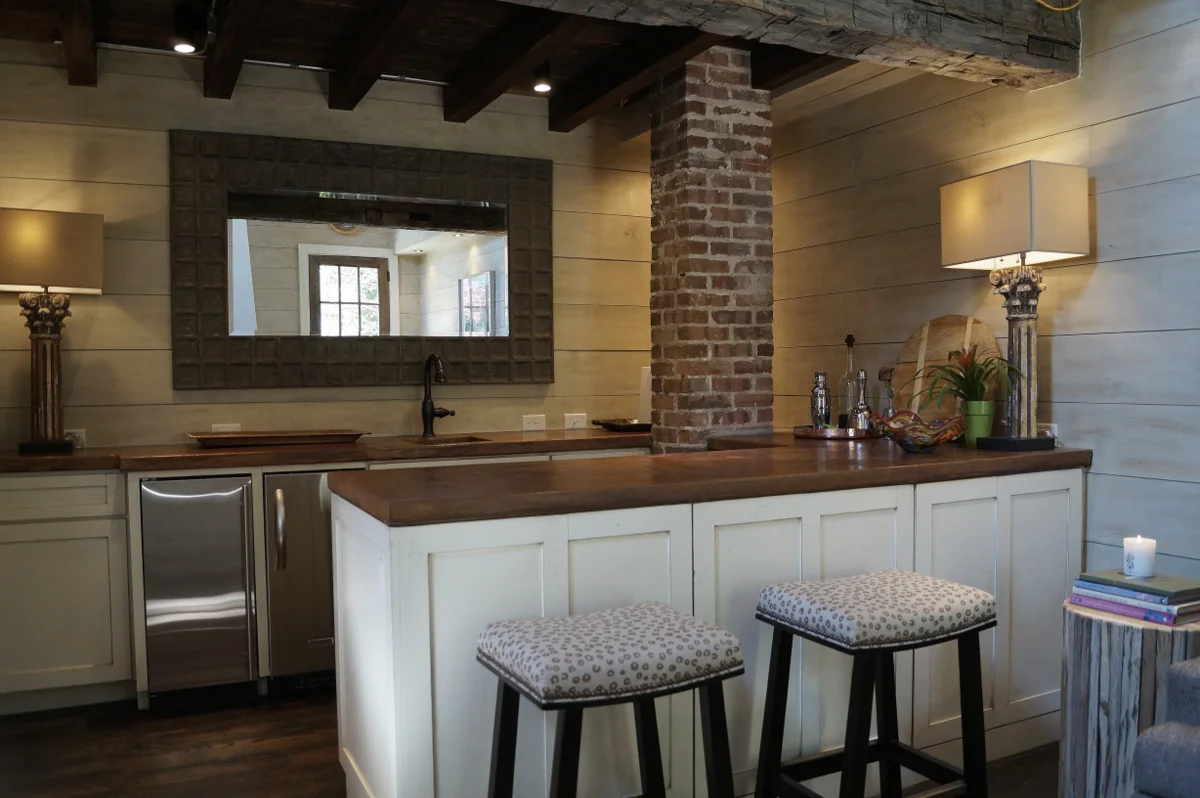phillips_johnston_interior_design_heights_getaway_4.JPG