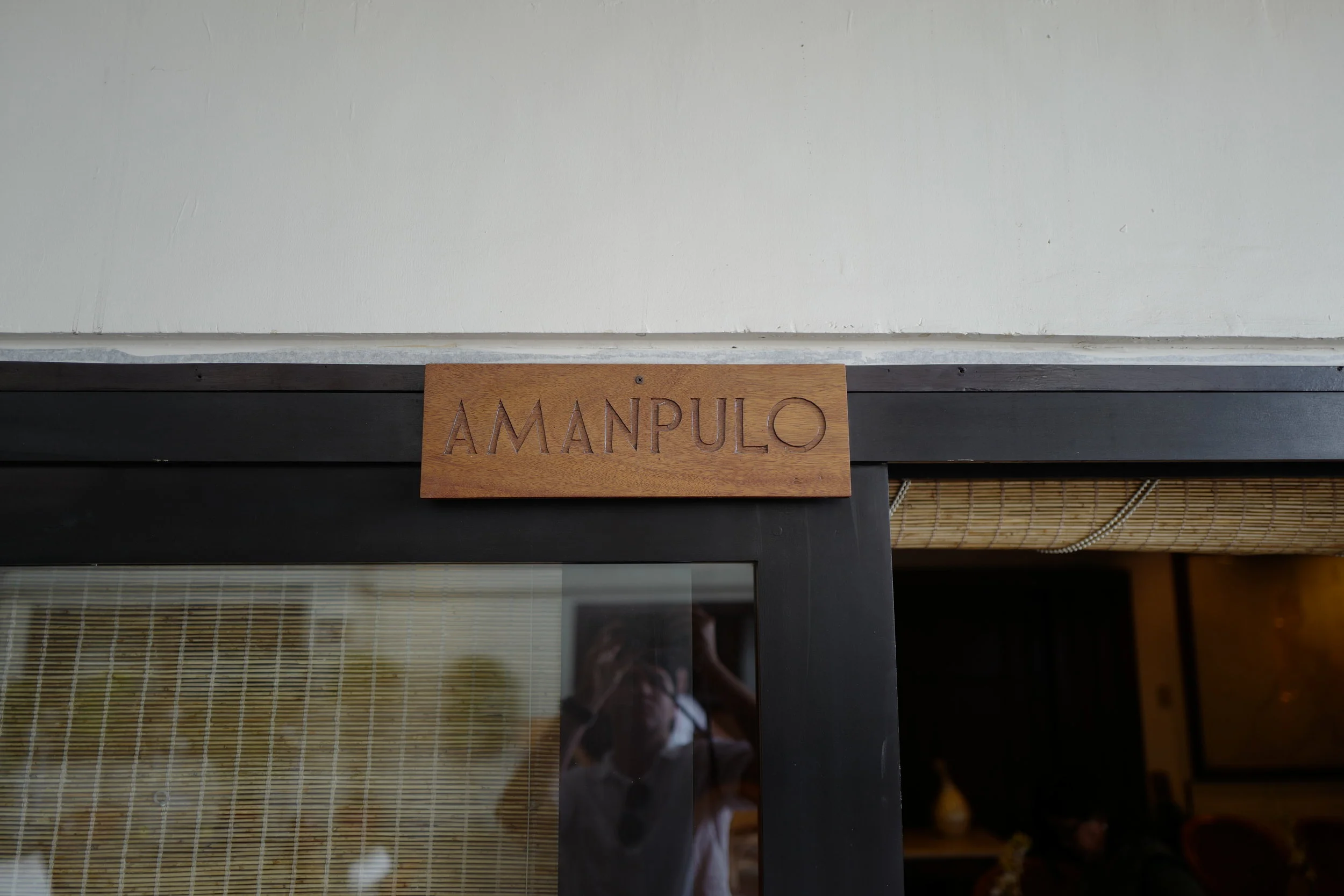  The lounge at Amanpulo's terminal. 