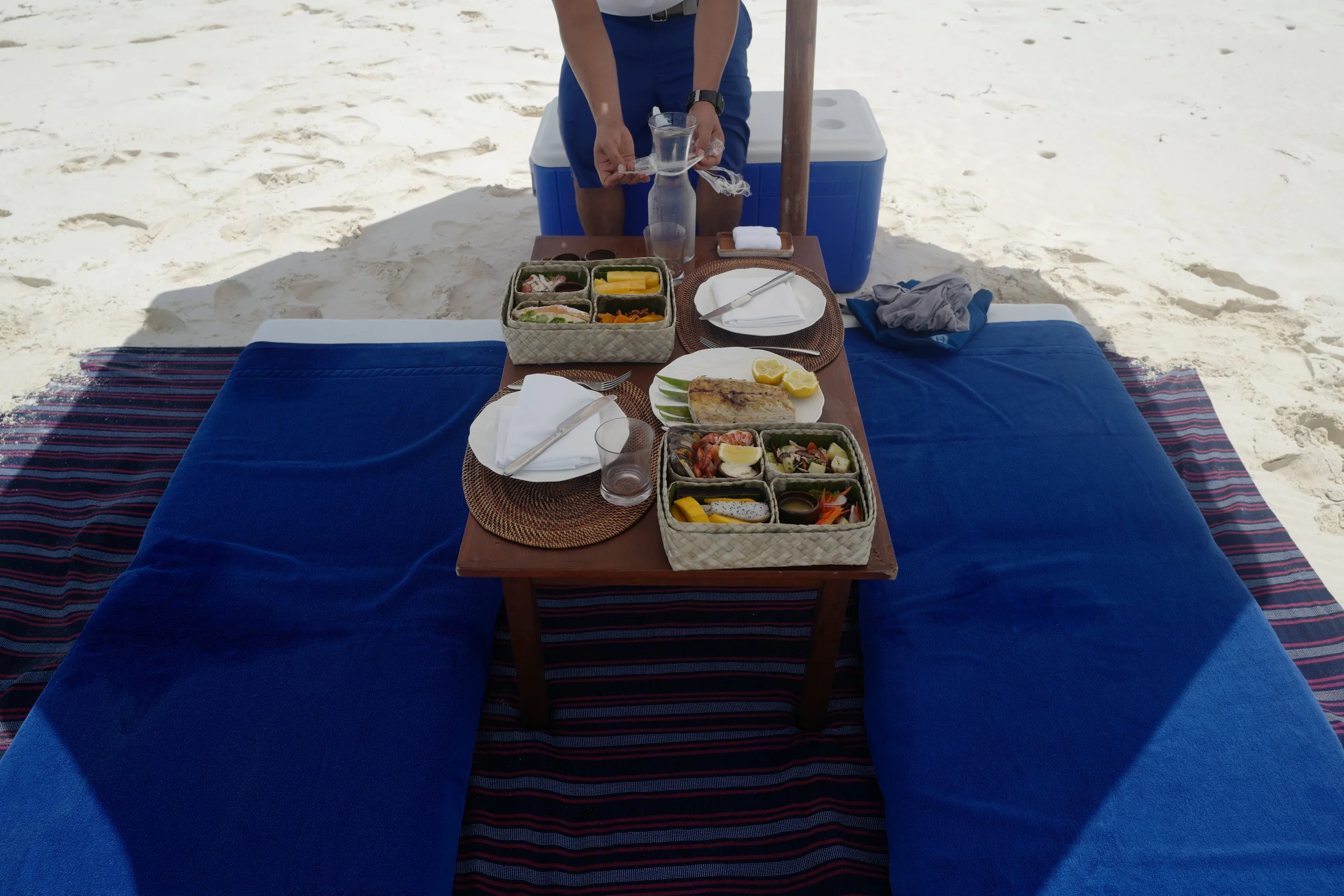  Such a yummy lunch spread! So much great seafood and fruit! 