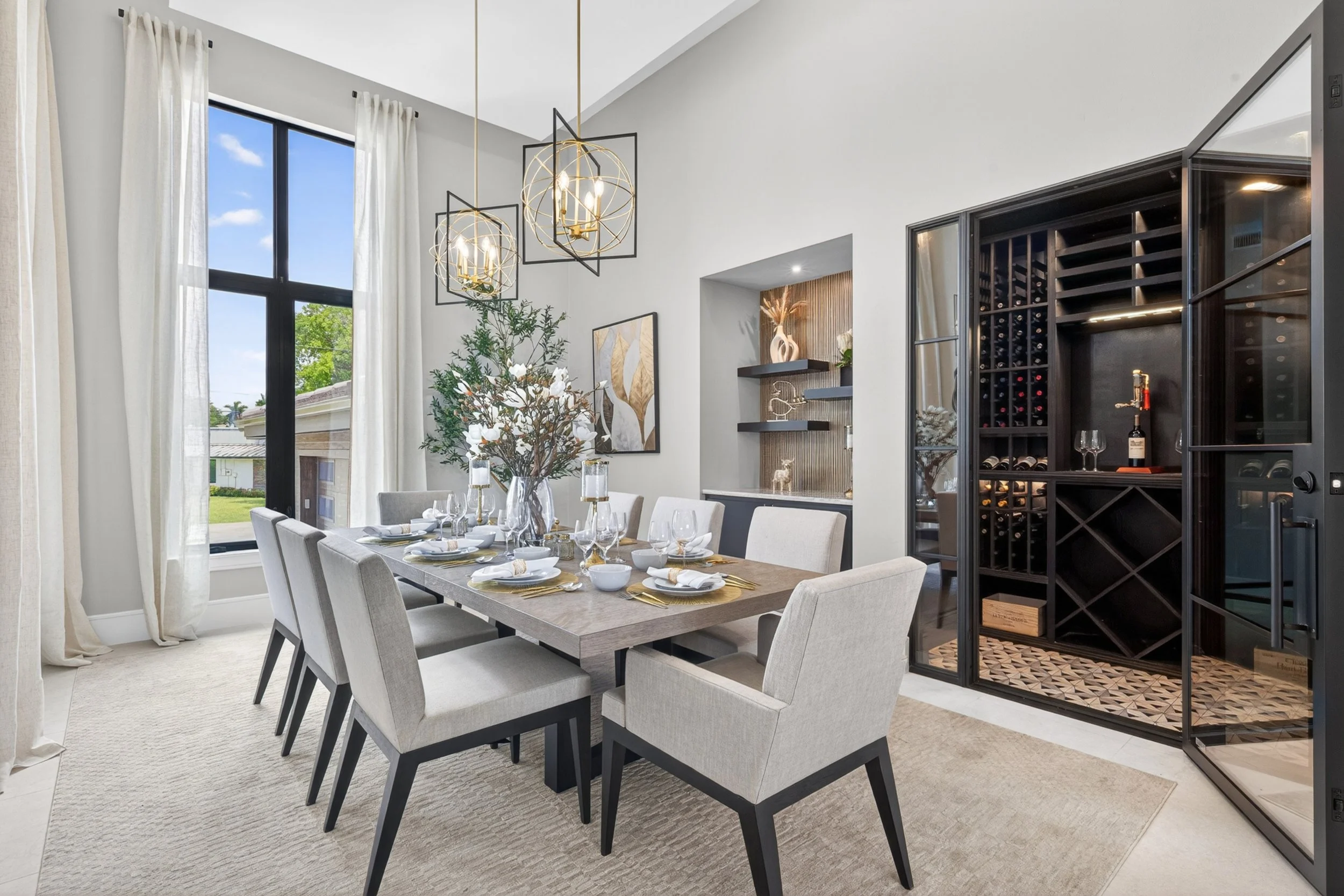12-Dining Room 3.jpg