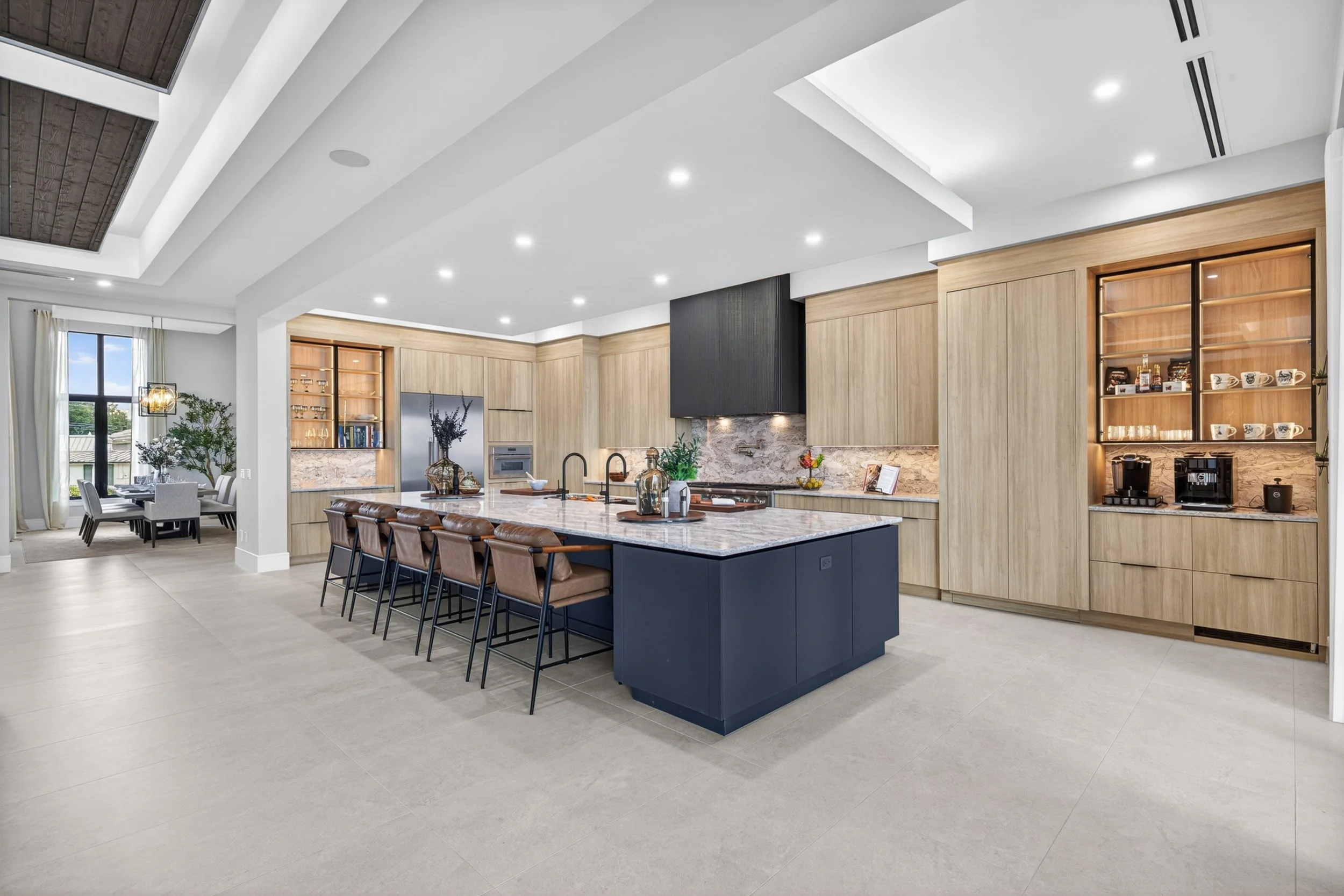 15-Kitchen 3.jpg