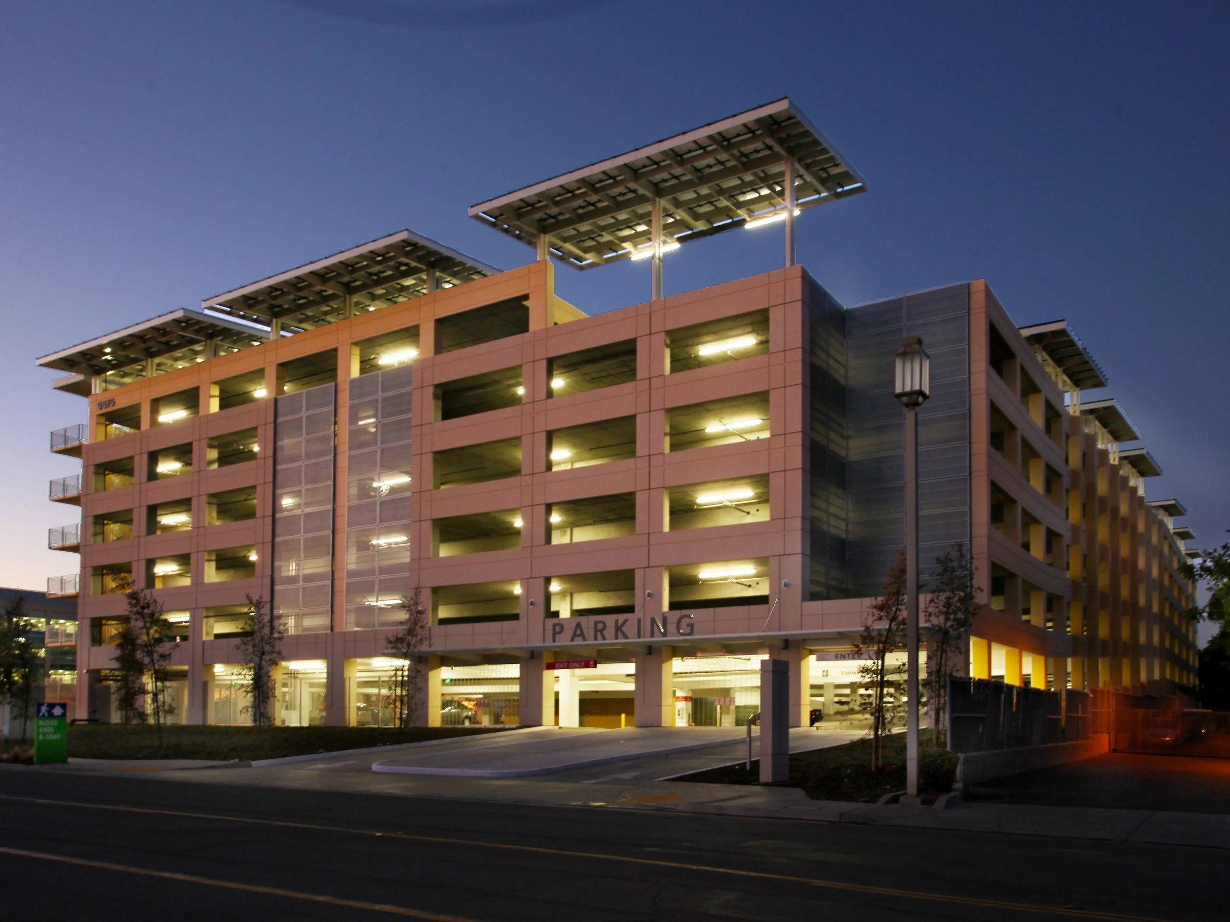 County Operations Center Parking Structure B2 — GAA Architects