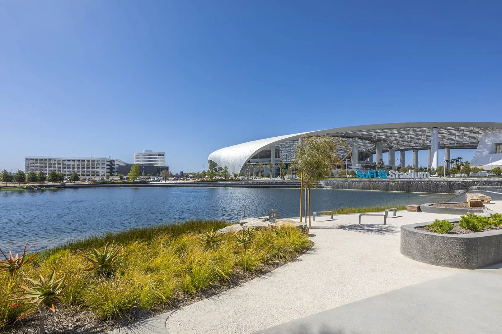Hollywood Park MU4 Parking Structure — GAA Architects