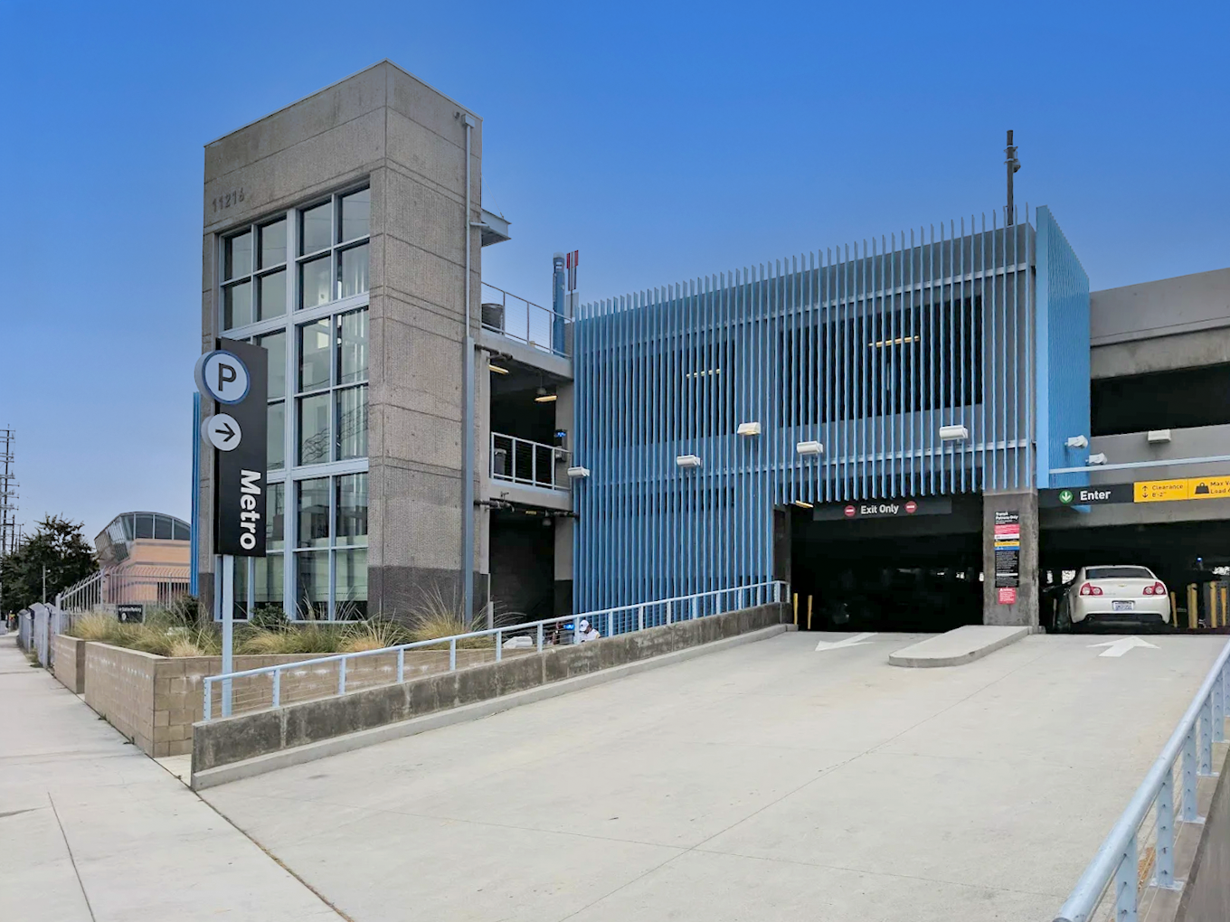 Expo Sepulvida Metro_Image 6.png