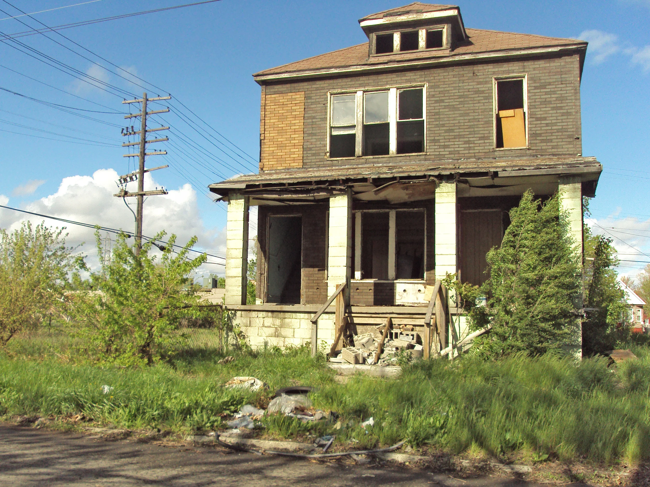 detroit-abandoned-house.jpg