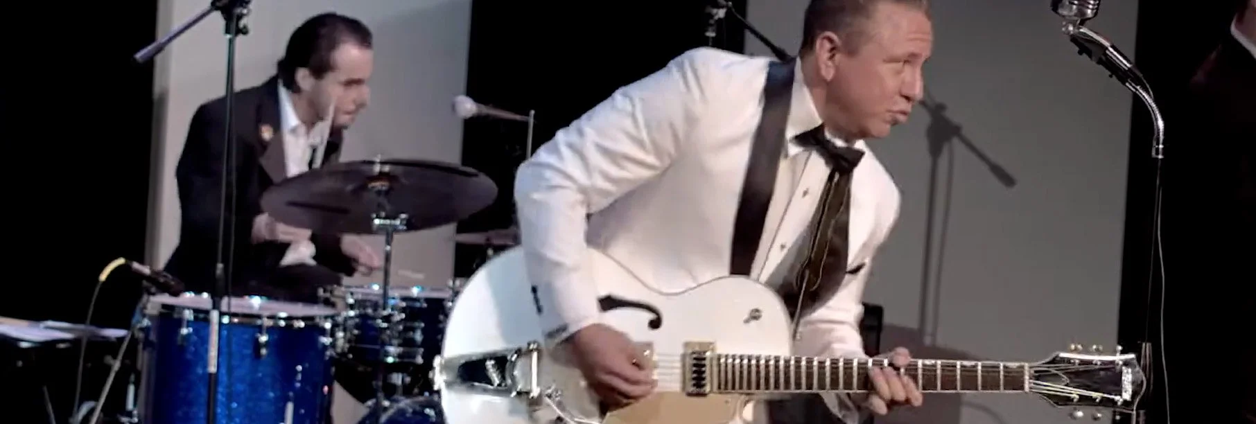 No Cover Rockabilly With The Rattle Rollers Duo