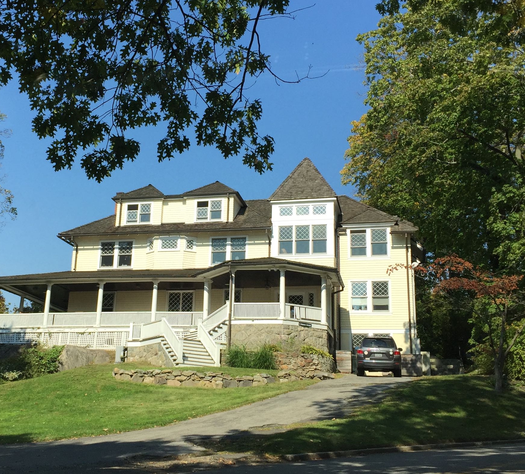 An example of the large, older homes in the neighborhood.