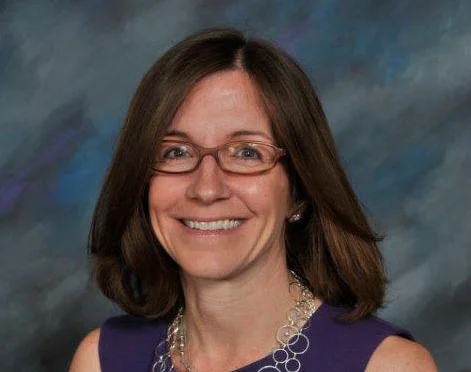 Lisa Washburn Picture.jpg
