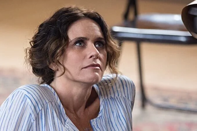 AMY LANDECKER