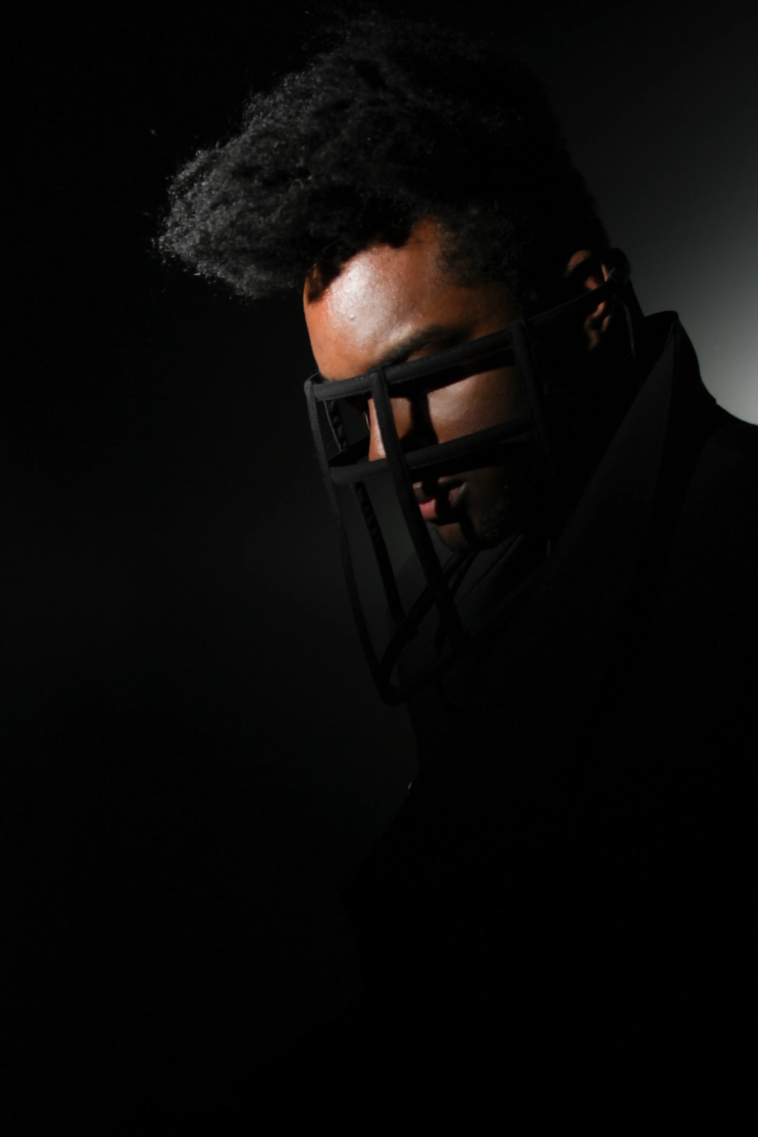 FALCONE/ Producer, vocalist and visual artist. Dark Cinematic Pop.