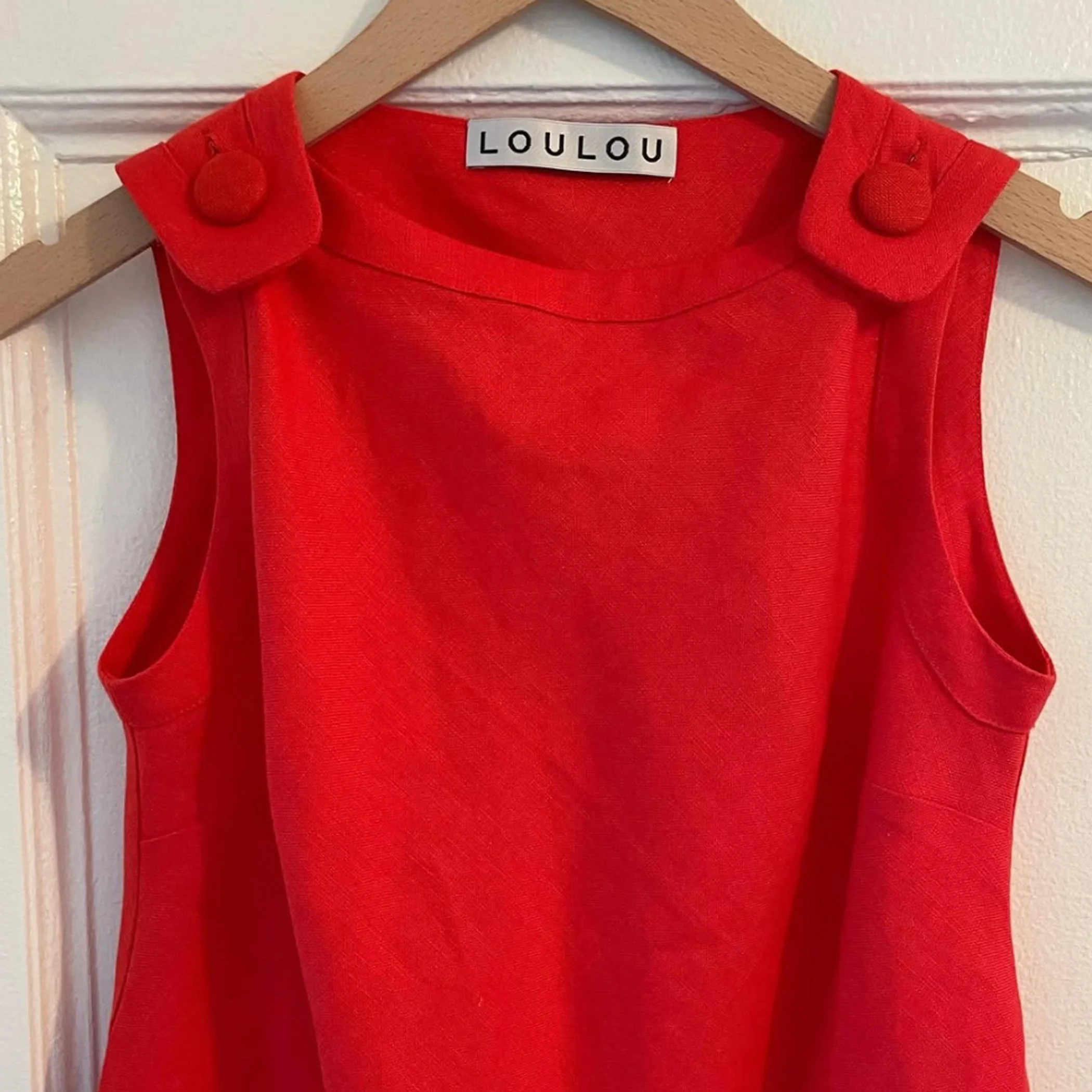 LouLou-Ltd_Button-Top-Bias_Linen_Red_06_A.jpg