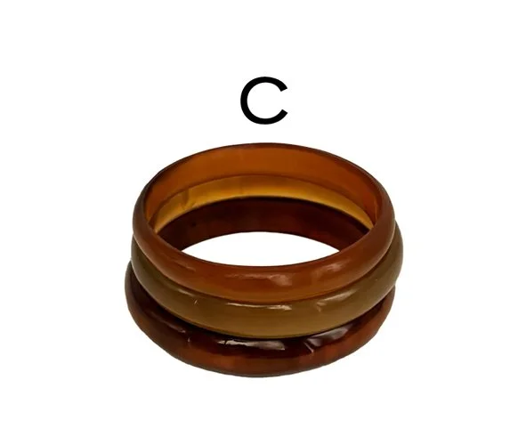 LouLou-Ltd_Horn-Bangles_C.jpg