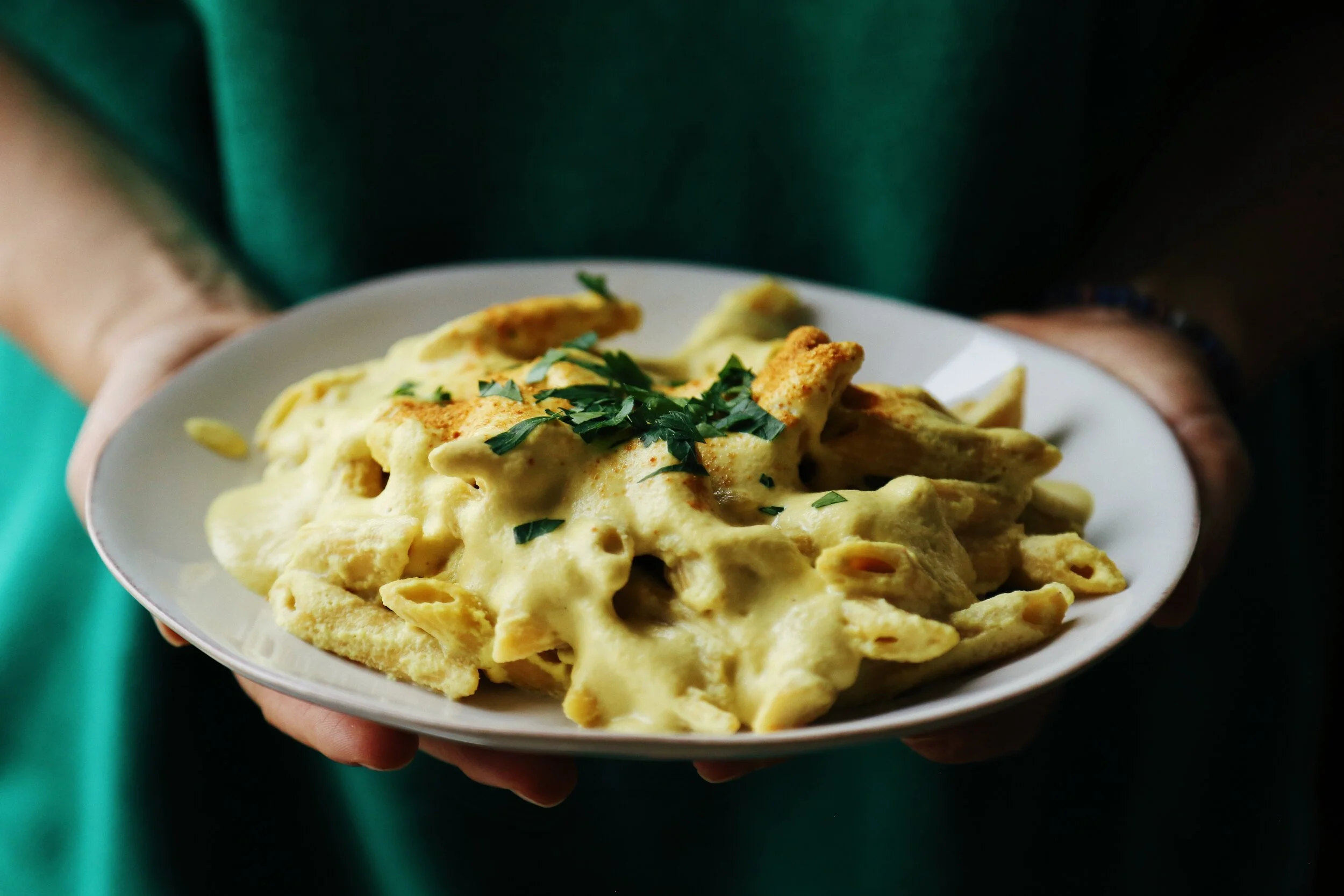 Simple, plant-based mac and cheese sauce from scratch 