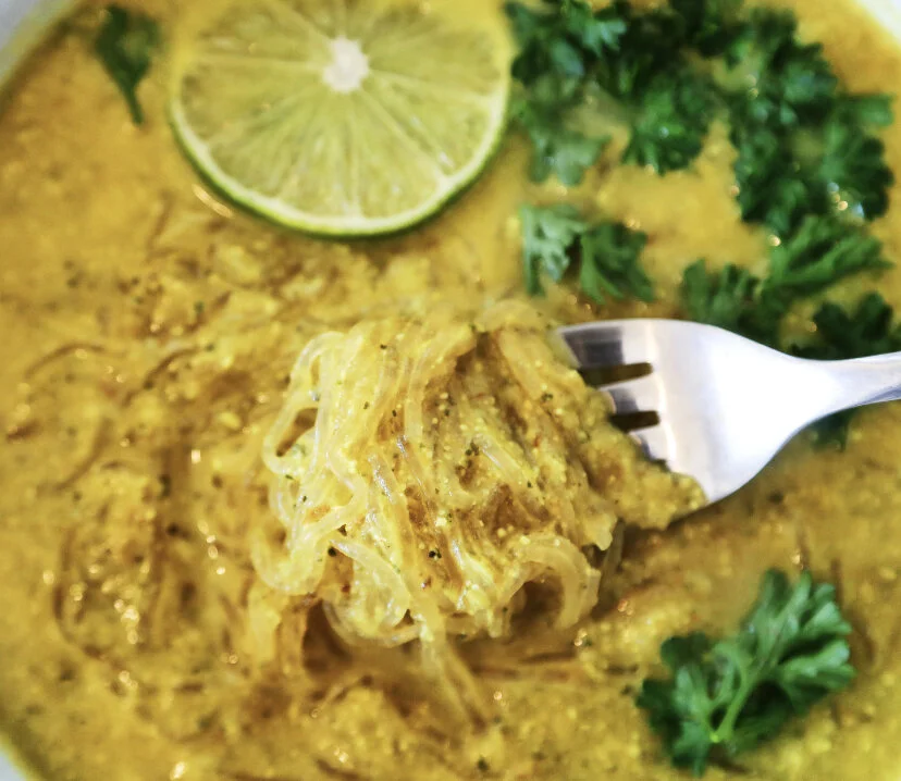 Curried zucchini and corn kelp noodle soup