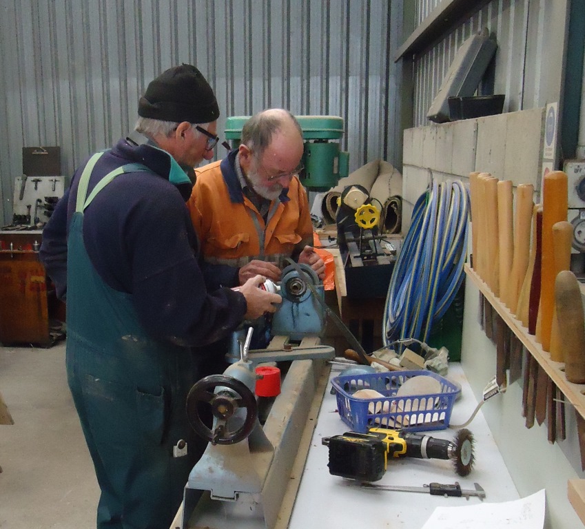 Wayne and Richard setting up a wood lathe. (Copy)