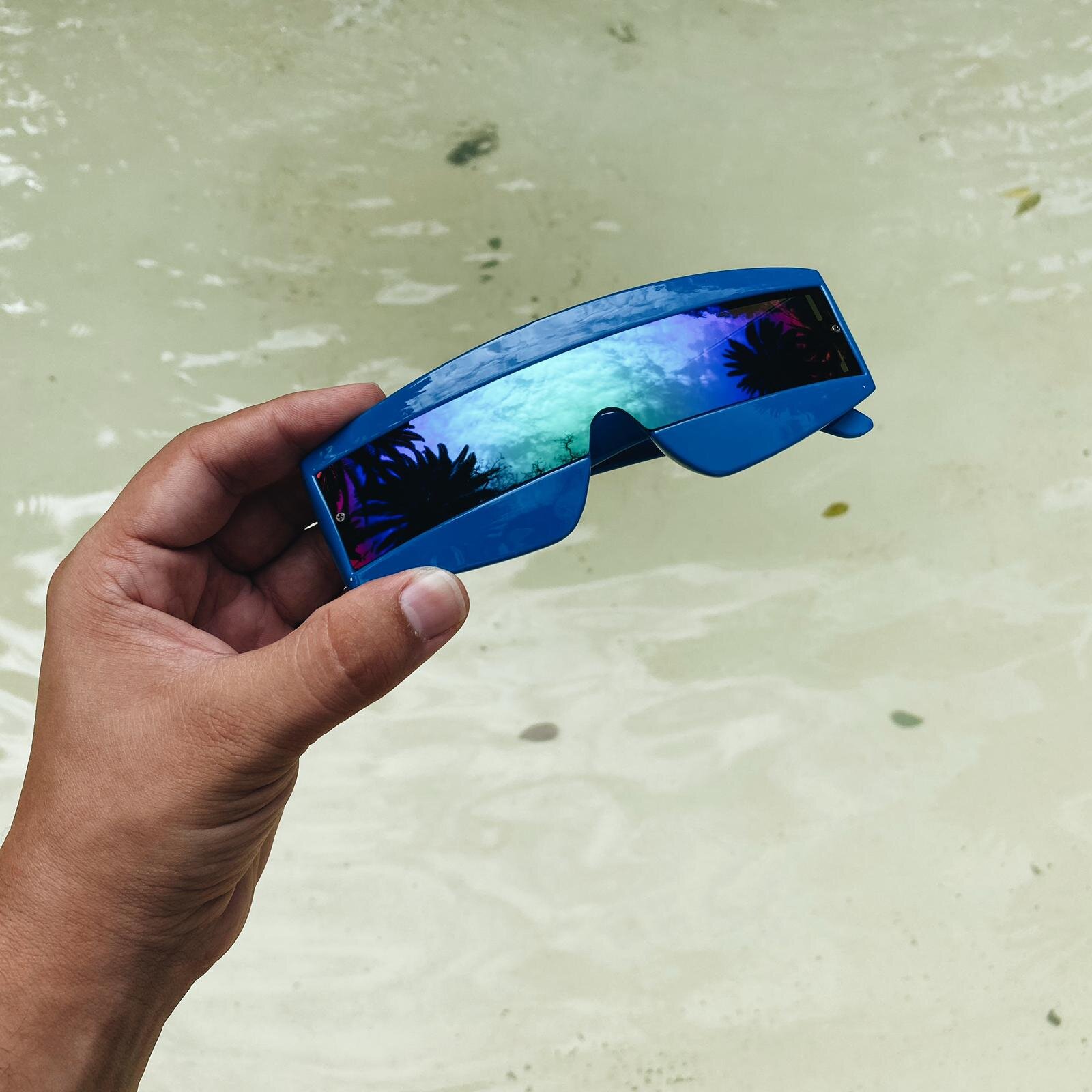 LupeLoves - Sunglasses Blue