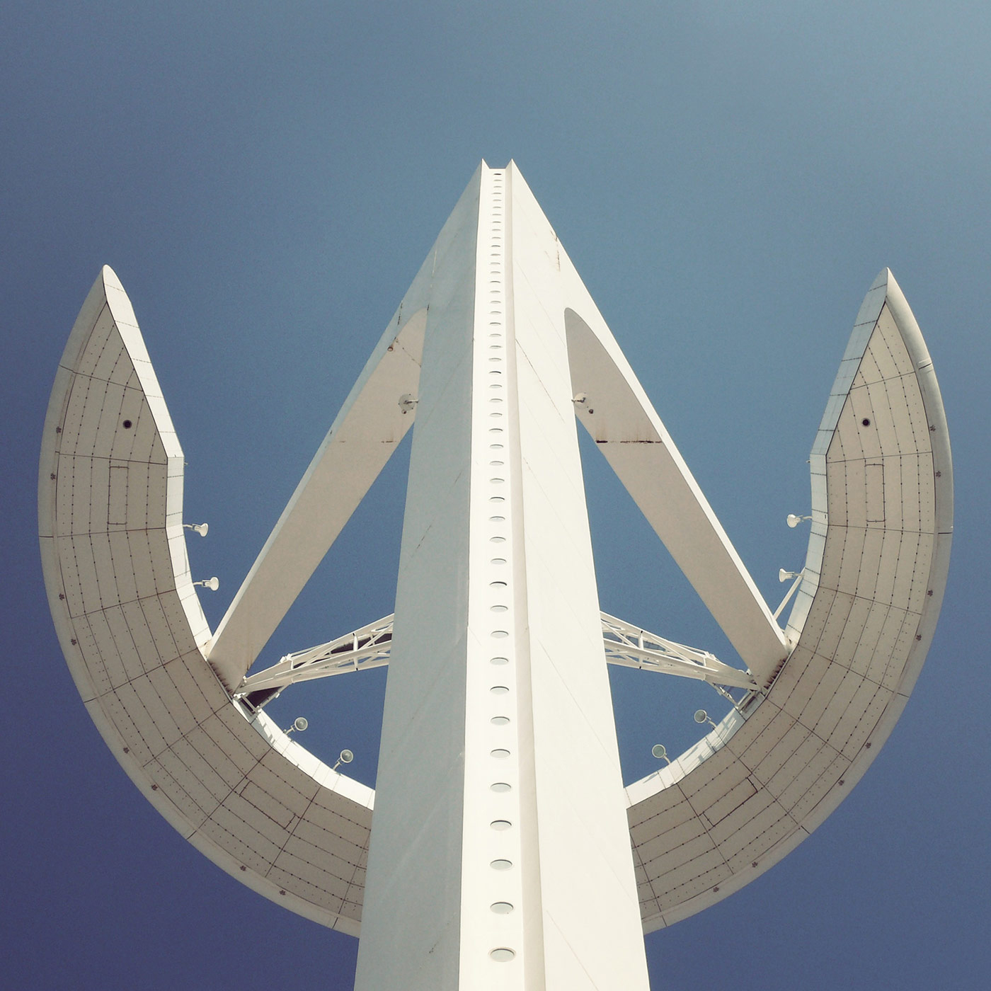 Torre de comunicacions de Montjuïc <br />Location: Barcelona, Spain <br />Architect: Santiago Calatrava